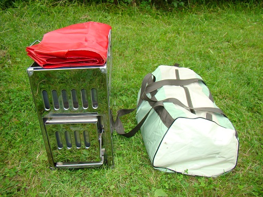В комплекте к МБ-5 идёт транспортная сумка и печь